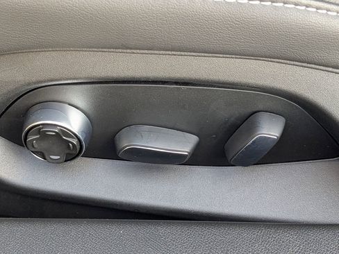 Used 2022 Chevrolet Corvette Stingray Preferred Conv w/ Battery Protection Package image 22