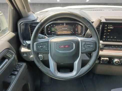 Used 2026 GMC Sierra 1500 SLT RWD image 21