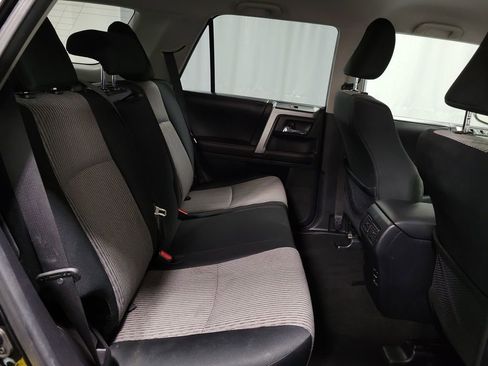 Used 2018 Toyota 4Runner SR5 image 24