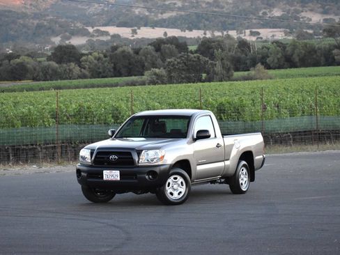 Used 2005 Toyota Tacoma 2WD Regular Cab image 6