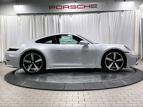 New 2026 Porsche 911 Carrera image 8