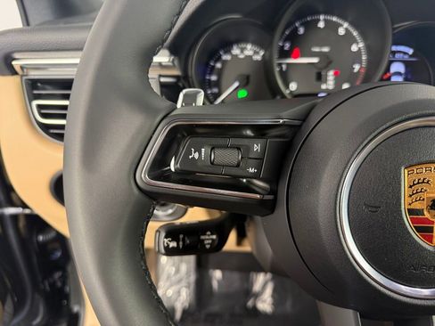 New 2026 Porsche Macan AWD/4WD image 27