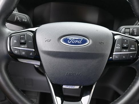 Used 2024 Ford Escape Active AWD/4WD image 13