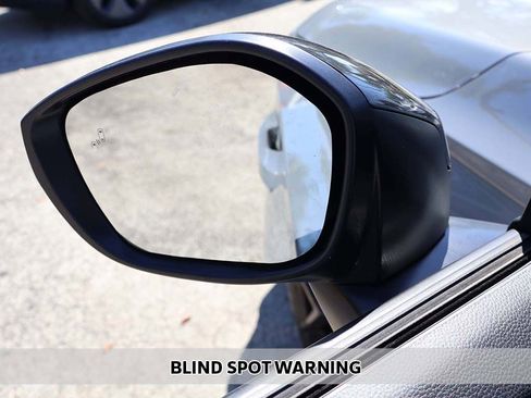 Used 2025 Honda Civic Sport image 4