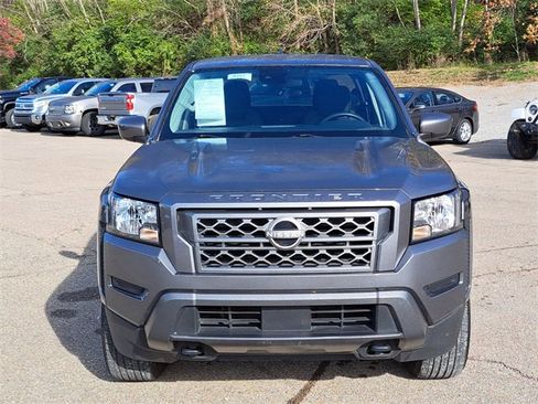 Used 2023 Nissan Frontier SV image 8
