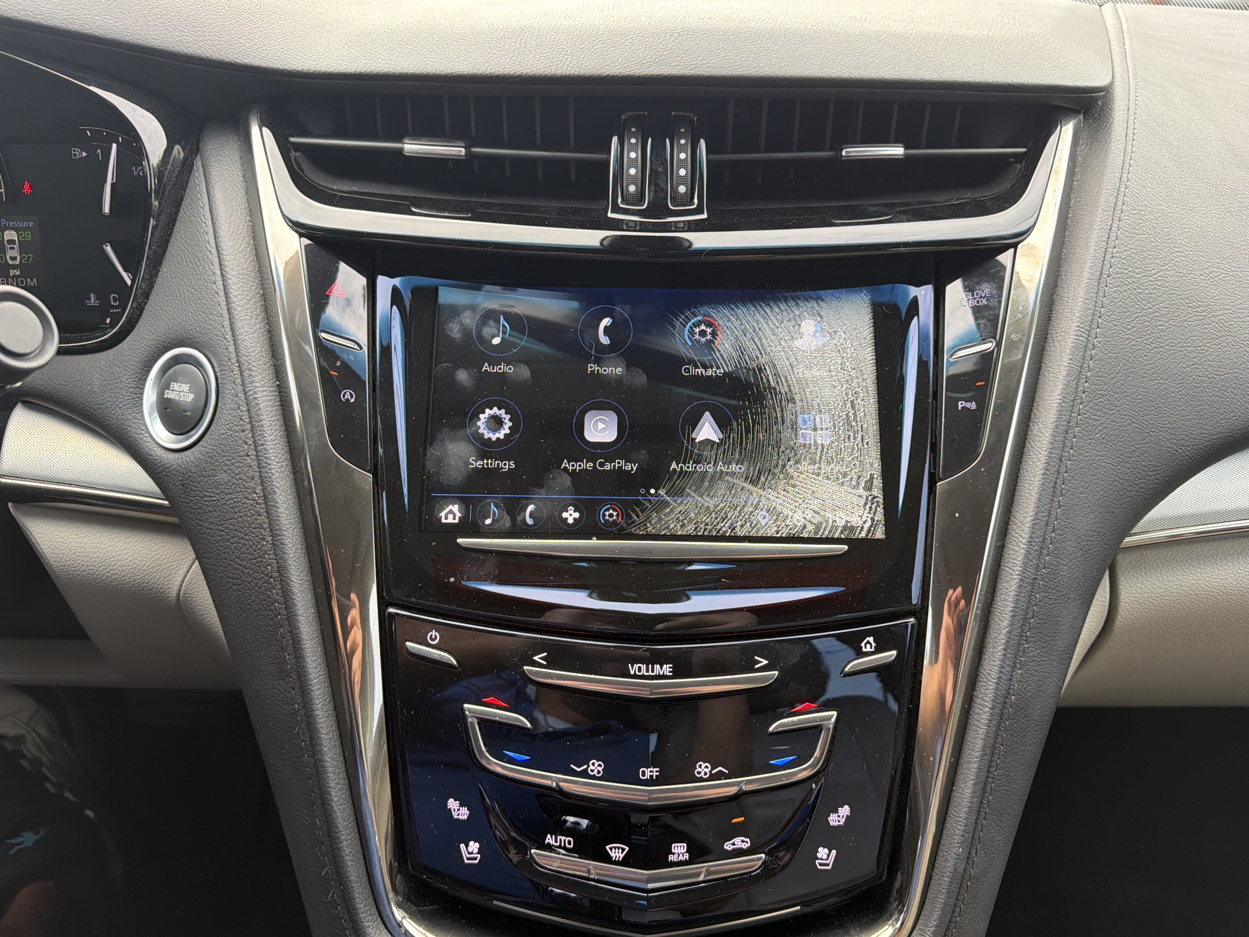 Used 2018 Cadillac CTS Sedan w/ Seating Package RWD image 18