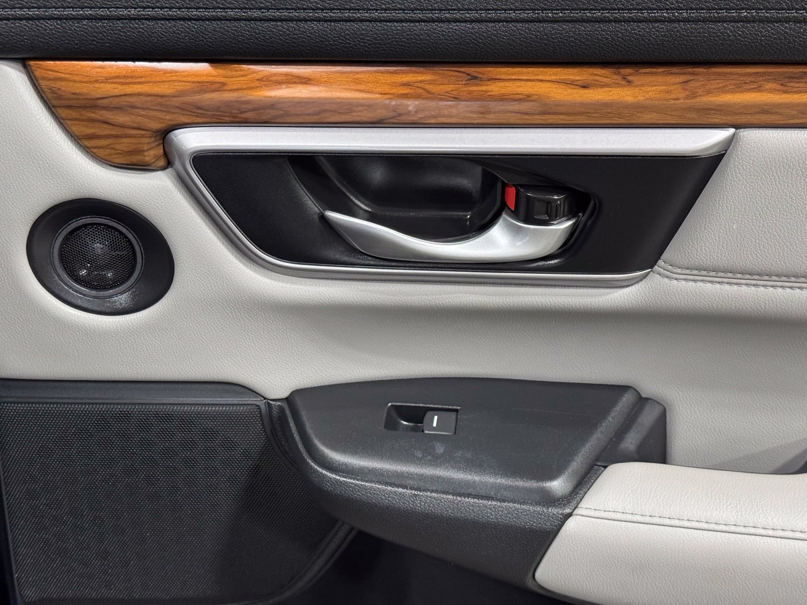 Used 2020 Honda CR-V EX-L image 49