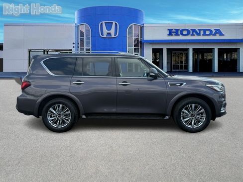Used 2024 INFINITI QX80 Luxe image 8