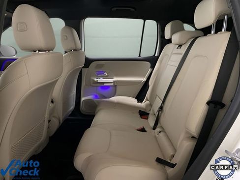 Used 2023 Mercedes-Benz EQB 300 4MATIC w/ Pinnacle Package image 17
