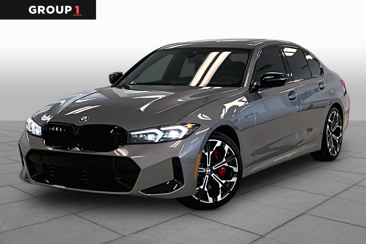 Used 2026 BMW 330i Sedan w/ M Sport Package RWD image 1
