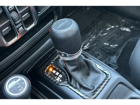 Used 2022 Jeep Gladiator Sport AWD/4WD image 33
