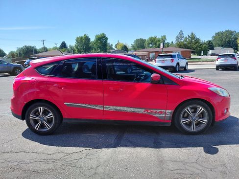 Used 2012 Ford Focus SE FWD image 5