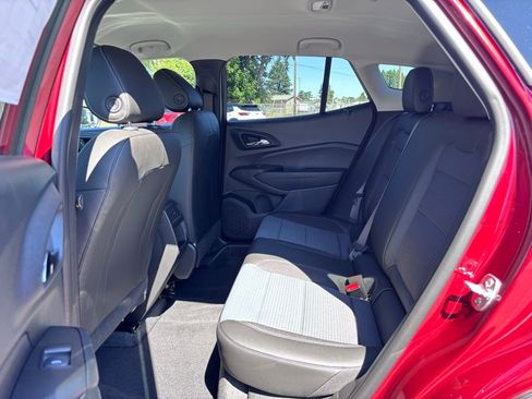 New 2025 Chevrolet Trax LT image 37