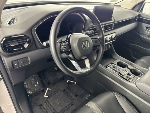 Used 2025 Honda Pilot EX-L image 25