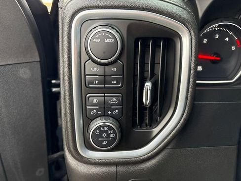 Certified 2022 Chevrolet Silverado 3500 LTZ w/ LTZ Plus Package image 17