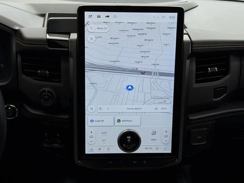 Used 2023 Ford Expedition Platinum image 18