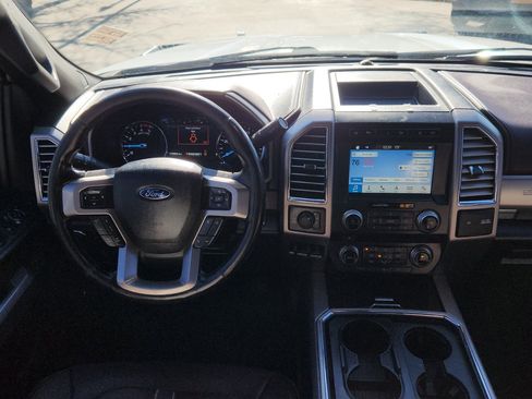 Used 2017 Ford F250 Platinum w/ Platinum Ultimate Package image 25