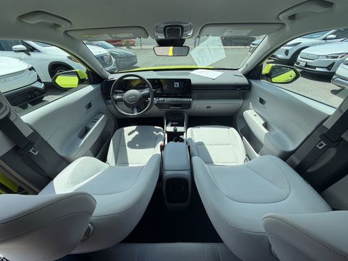 Used 2024 Hyundai Kona SEL FWD image 21