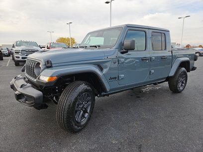 New 2026 Jeep Gladiator Sport