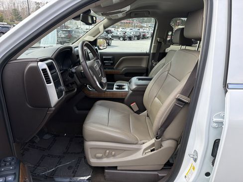 Used 2017 GMC Sierra 1500 SLT w/ SLT Premium Package image 10