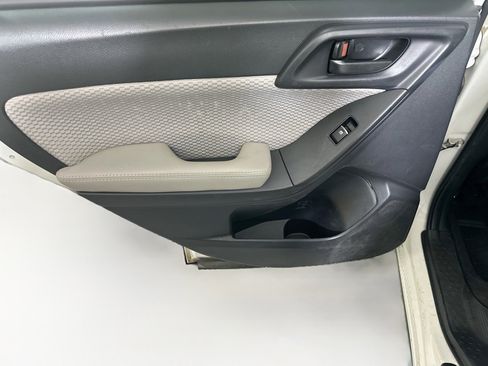 Used 2017 Subaru Forester 2.5i Premium AWD/4WD image 25