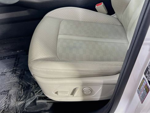 Used 2025 Kia Sorento EX w/ Panoramic Sunroof Package AWD/4WD image 19