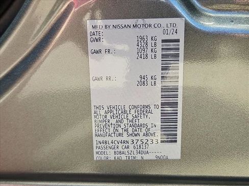 Used 2024 Nissan Altima 2.5 SR FWD image 25