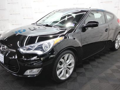 Used 2015 Hyundai Veloster w/ Option Group 02