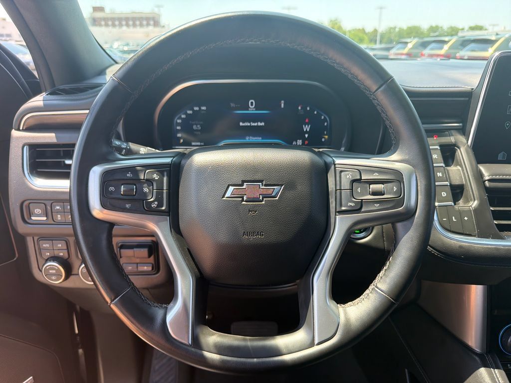 Used 2023 Chevrolet Tahoe Z71 w/ Z71 Off-Road Package AWD/4WD image 12
