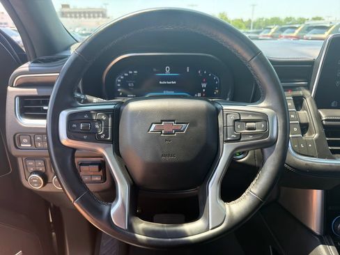Used 2023 Chevrolet Tahoe Z71 w/ Z71 Off-Road Package AWD/4WD image 12