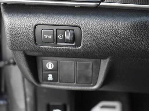 Used 2019 Honda Accord Sport image 9