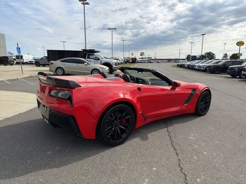 Used 2016 Chevrolet Corvette Z06 w/ 3LZ Preferred Equipment Group image 11