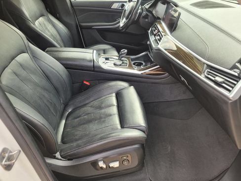 Used 2019 BMW X7 xDrive50i w/ Premium Package AWD/4WD image 10