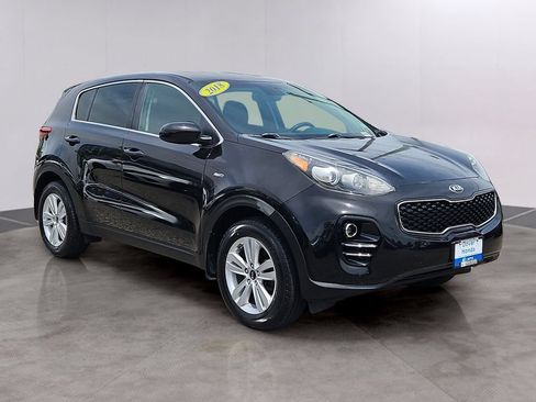 Used 2018 Kia Sportage LX AWD/4WD image 3
