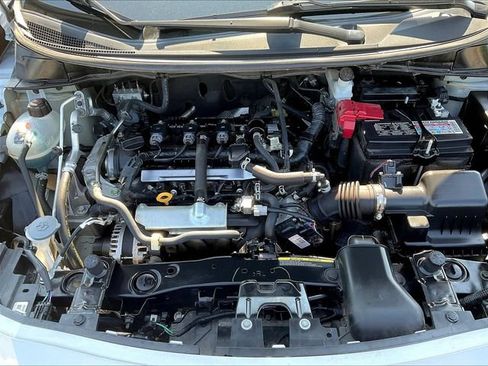 Used 2025 Nissan Versa SV FWD image 29