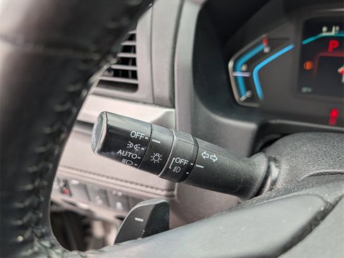 Used 2018 Honda Odyssey Touring image 24