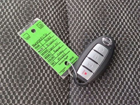 Used 2022 Nissan Rogue Sport SV w/ Technology Package image 33