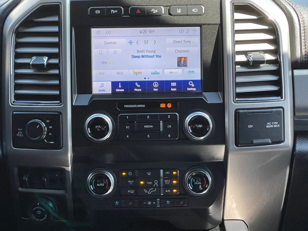 Used 2020 Ford F250 Platinum w/ FX4 Off-Road Package AWD/4WD image 17