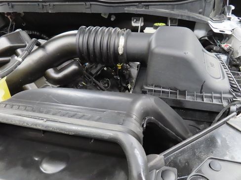 Used 2024 Ford F150 XLT w/ Equipment Group 302A MID image 32