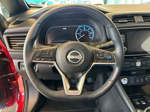 Certified 2024 Nissan Leaf SV Plus FWD image 18