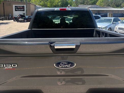 Used 2017 Ford F150 XLT RWD image 6