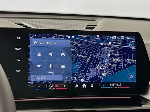 New 2026 BMW X2 xDrive28i w/ Technology Package image 17