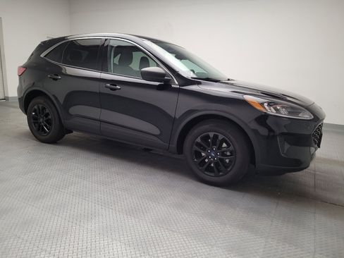 Used 2022 Ford Escape SE FWD image 11