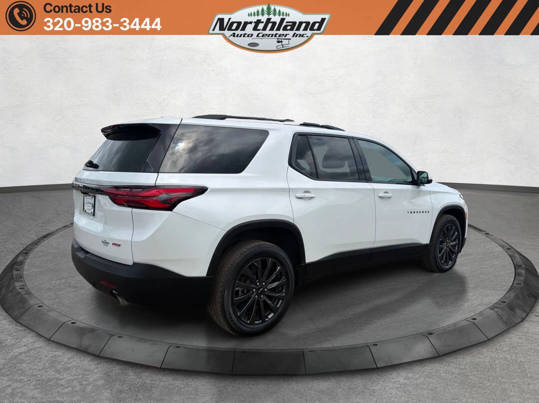 Used 2023 Chevrolet Traverse RS w/ LPO, Floor Liner Package AWD/4WD image 5