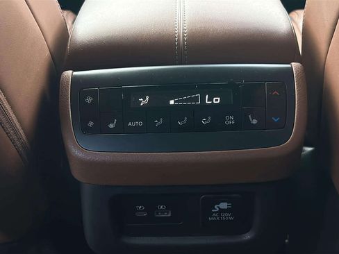 Used 2023 Nissan Pathfinder Platinum w/ Cargo Package FWD image 23