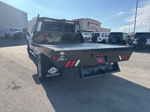 Used 2020 Chevrolet Silverado 3500 W/T w/ WT Convenience Package image 5