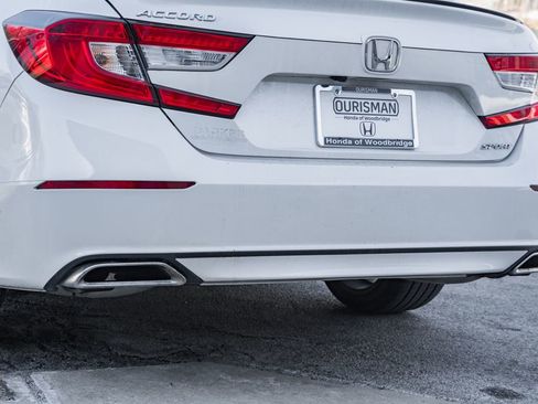 Used 2022 Honda Accord Sport image 9