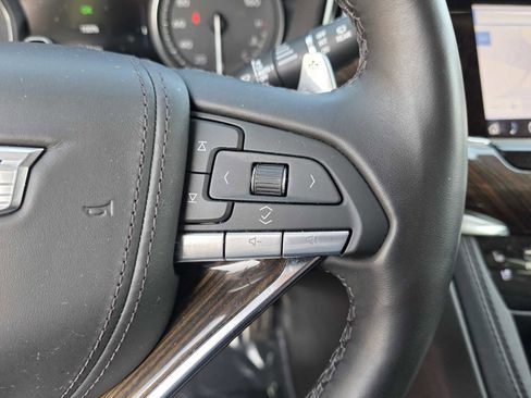 Used 2023 Cadillac XT6 Sport w/ Platinum Package image 28