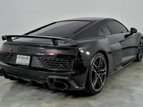 Used 2022 Audi R8 V10 performance AWD/4WD image 11