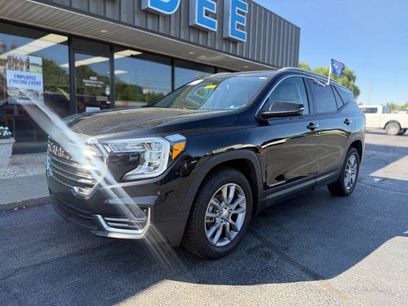 Used 2024 GMC Terrain SLT